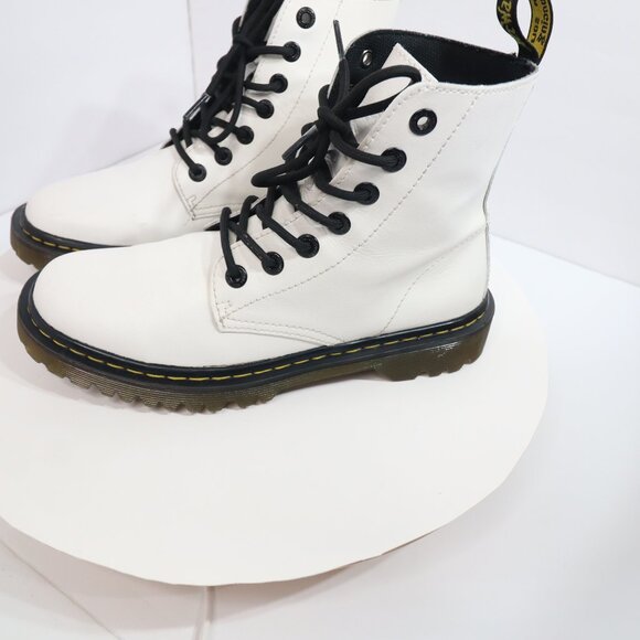 Doc Martens Luana 1460 Boots Women’s Size US 8  White Combat - Picture 1 of 15
